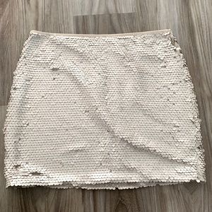 Mid Skirt with sequins